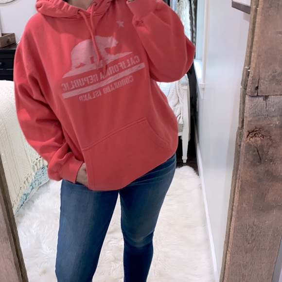 Tops - Prairie Mountain coral sweatshirt California Republic Coronado Island size XXL
